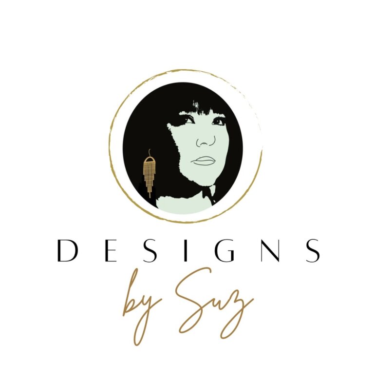 Designs by Suz Logo