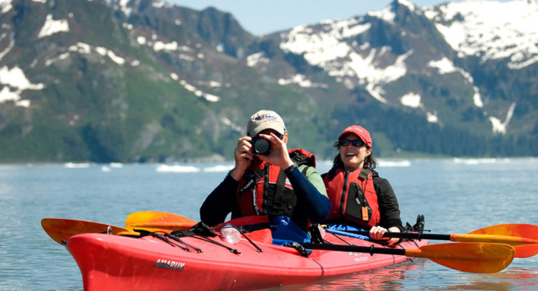 5 outdoor weekend activities alaska kayaking 260x141 768x416